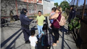 Naciones Unidas llama a El Salvador a respetar los derechos humanos al abordar la violencia