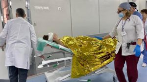 Madre ucraniana protegió con su cuerpo a su bebé de un mes durante bombardeo en Kiev