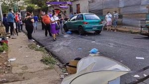FOTOS: "Acabamos de ser atropellados por un bolo". Arrollan a feligreses que participaban en procesión en Sonzacate