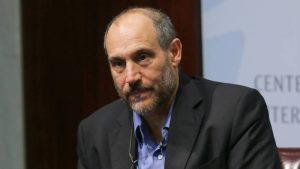 Pacto con pandillas, corrupción e insultos de Bukele han roto lazo con EE. UU., dice Farah
