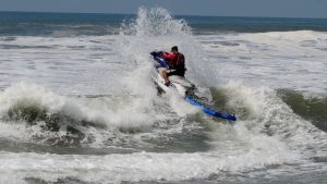 Dos médicos mueren ahogados en playa La Zunganera, de San Luis Talpa