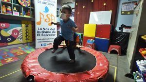 Población con autismo espera más espacio para su desarrollo