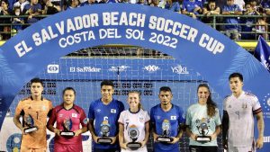 La Selección Nacional de Fútbol Playa se coronó campeona de El Salvador  Beach Beach Soccer Cup 2022. – Federación Salvadoreña de Fútbol