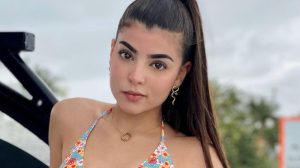 "Esas ya están puestas papá", Adriana Hasbún calma a los que quieren ver su aumento de busto