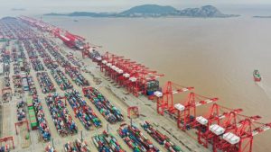 Las exportaciones disminuyeron 7.4% en cantidad de productos vendidos, pero subieron en precio