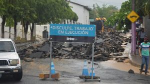 Los trabajos de la DOM se enfocan en baches y calles