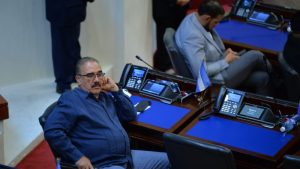 Estos son los diputados de partidos opositores que votaron a favor de extender el régimen de excepción en El Salvador