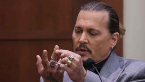 ¡Regresa al cine!, Así luce Johnny Depp como el rey Luis XV en su nueva película