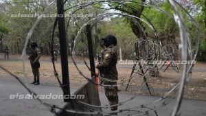 "Lo que persiguen es intentar ocultar el fenómeno de las pandillas", dice constitucionalista sobre reformas al Código Penal