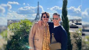 “Y así llegué al quinto piso en París”: Rodner Figueroa y su romántica celebración junto a su novio salvadoreño