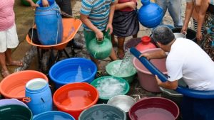 Barrios y lotificaciones de Nahuizalco sin servicio de agua desde el domingo por fallas en planta de bombeo