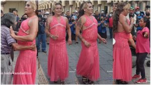 VIDEOS. Keiry, la flamante bailarina del parque Libertad que se roba las miradas por su elegante estilo