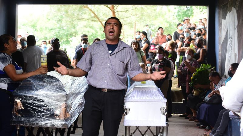Padre e hijo muertos en río Suchiate
