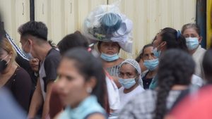 “Me quedé con los nietos, se los cuido hasta que salgan”, dice pariente de reclusa en Cárcel de Mujeres