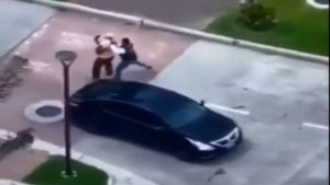 Jubilado agredido denuncia a motociclista en Fiscalía y su hijo pide justicia