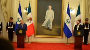 Bukele y López Obrador acuerdan plan conjunto para contener la migración  irregular