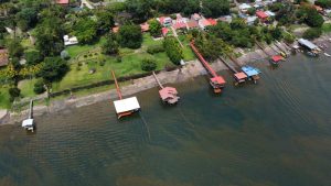Medio Ambiente ordena medidas para evitar contaminación del Lago de Coatepeque