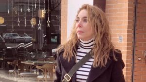 Quién es Belinda Schüll, la madre de Belinda que está en el ojo del huracán
