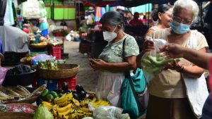 La inflación interanual en El Salvador llega al 7.76 %, la mayor desde 2010