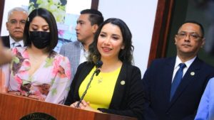 Nuevas Ideas presenta propuesta para facilitar la apertura de cuentas de ahorro