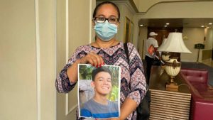 Madre sigue buscando a Erick, estudiante de bachillerato desaparecido en Ilopango