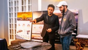 ¿Quién es Fernando Romero, el arquitecto que ha diseñado la maqueta de Bitcoin City?