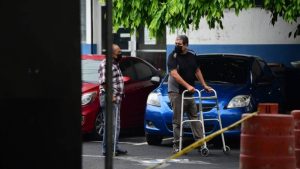 “Nos tiran a la calle como inservibles”, trabajadores de la PNC retirados