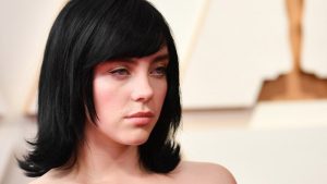 Billie Eilish mencionó el juicio de Johnny Depp y Amber Heard en nueva canción