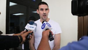 Muyshondt dice que mueren de dos a tres reos cada día en el penal de Mariona