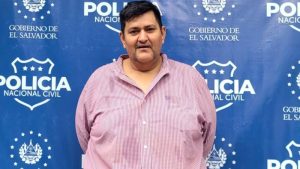 Capturan a conductor que atropelló a una gestora de tráfico