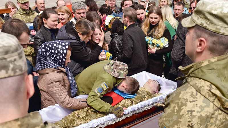 soldado ucraniano muerto