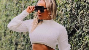 ¡Elena Villatoro imita a Karol G y la llaman la "Bichota salvadoreña"!