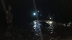 Varias personas fueron arrastradas por repunte de río en Santiago Nonualco. Hay tres muertos