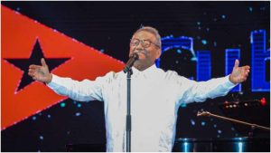 Armando Manzanero “regresará” a los escenarios con ayuda de la inteligencia artificial