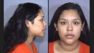 Joven hispana mata a su hija recién nacida con unas tijeras en EEUU
