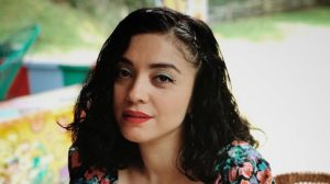 Tras 15 años en México, Mon Laferte obtiene la nacionalidad