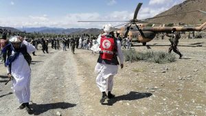 Al menos 1,000 muertos por terremoto en Afganistán