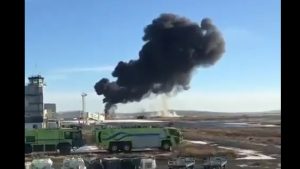 Avión se estrella al despegar en Río Grande, Argentina