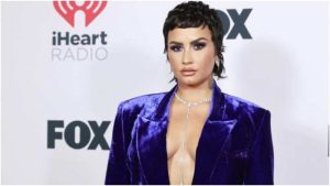 FOTO: Demi Lovato muestra cómo quedó su frente tras sufrir accidente con un cristal