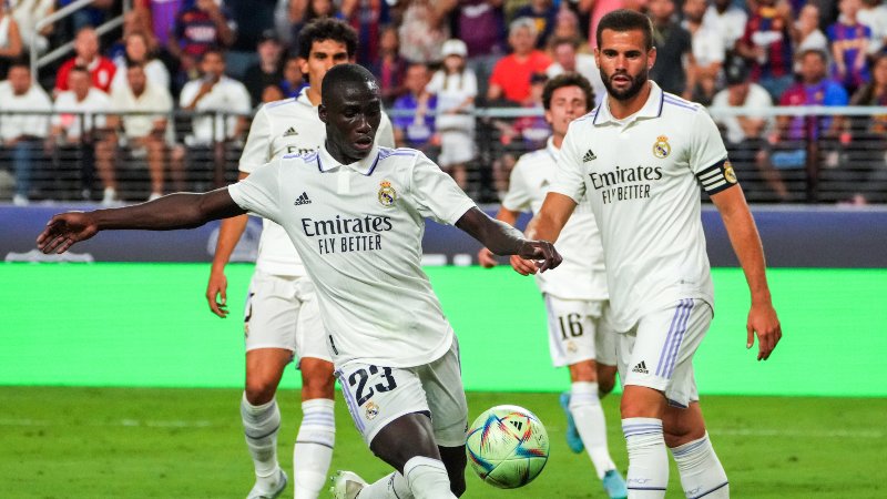 Real Madrid Ferland Mendy Pretemporada