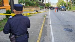 Asesinan con arma blanca a joven en Santa Tecla