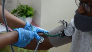5 consejos para evitar una bajada de tensión a causa del calor