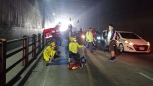 Motociclista es atropellado dentro de túnel en Ilopango