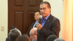 Exprocurador DD. HH.: Apolonio Tobar "encubre" abusos de poder del gobierno