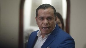 "Los fondos para el Bono 2023 están asegurados desde principios de año", dice ministro de Hacienda