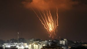 Israel lanza bobas contra Gaza por amenaza inminente
