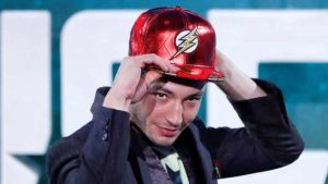 Ezra Miller, actor de “The Flash”, pidió disculpas por los escándalos y “problemas de salud mental”