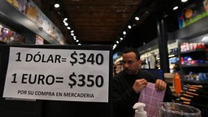 La inflación en Argentina podría llegar al 90.2% al final del año