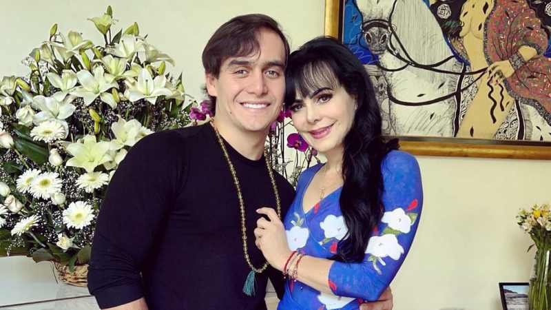 Maribel Guardia y su hijo Julián Figueroa