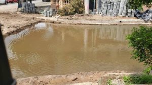 Trabajos de la DOM dejan sin servicio de agua a colonia en Sonsonate